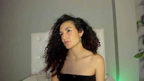 Marian online show from 01/16/25, 02:41