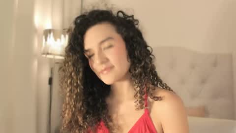 Snapshot of marian_skinny chatting on 05/31/26, 02:53 Marian online show from 05/31/26, 02:53
