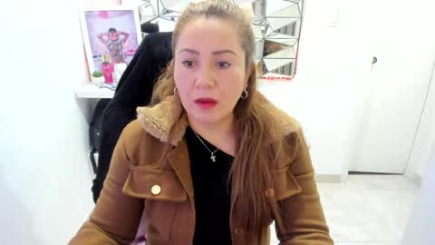 mariana01_m online show from 06/29/26, 11:54