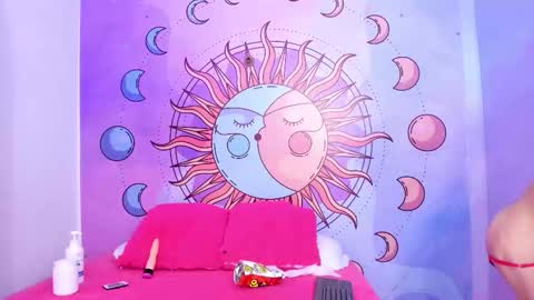 mariana_16_ online show from 11/12/25, 02:39