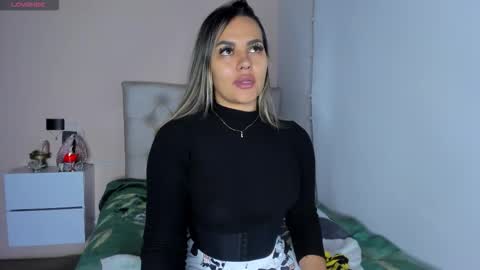 Mariana Roe online show from 01/06/26, 12:25