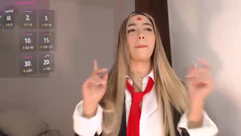 Snapshot of mariana_es chatting on 10/31/25, 10:22 Mariana online show from 10/31/25, 10:22