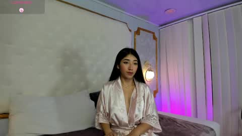Mariana   online show from 04/15/26, 10:55