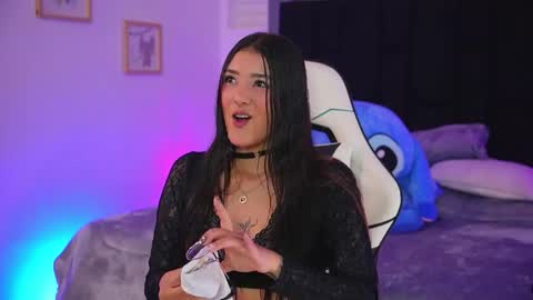 Snapshot of mariana_monroe04 chatting on 04/16/26, 11:55 Mariana online show from 04/16/26, 11:55