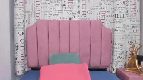 Mariana online show from 10/05/25, 04:00