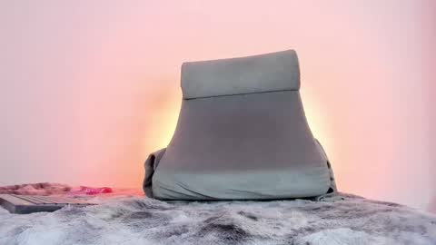 Snapshot of mariana_preciado chatting on 02/13/26, 05:14 Mariana Preciado online show from 02/13/26, 05:14