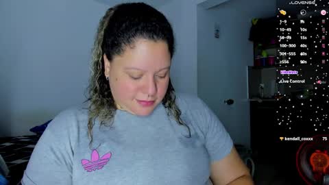 Snapshot of mariana_smittt chatting on 12/20/24, 04:31   Independent Model online show from 12/20/24, 04:31