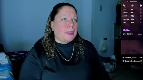 Snapshot of mariana_smittt chatting on 01/23/25, 09:39   Independent Model online show from 01/23/25, 09:39