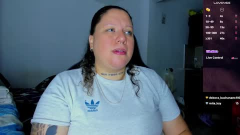 Snapshot of mariana_smittt chatting on 01/28/25, 05:22   Independent Model online show from 01/28/25, 05:22