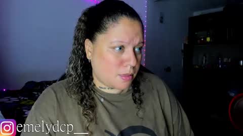 Snapshot of mariana_smittt chatting on 09/26/25, 07:01   Independent Model online show from 09/26/25, 07:01