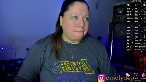 Snapshot of mariana_smittt_ chatting on 07/19/26, 06:39 Mariana is back D online show from 07/19/26, 06:39