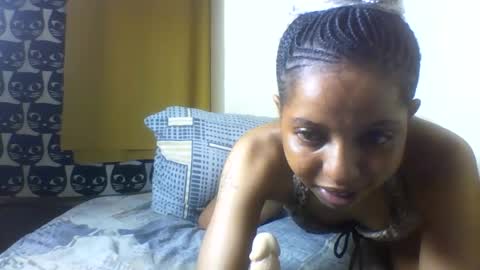 Mariana online show from 08/02/26, 03:27