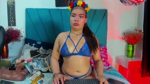 mariana_star1 online show from 06/18/26, 04:13