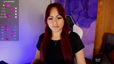 Snapshot of mariana_sub_ chatting on 10/22/25, 06:51 Your favorite online show from 10/22/25, 06:51