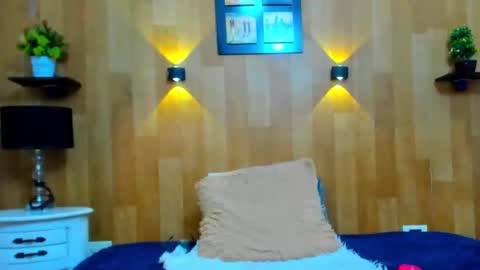 Mariana Angel online show from 02/06/25, 03:06