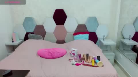 mariana online show from 01/16/25, 10:34