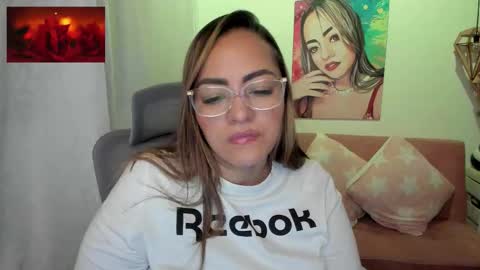 Snapshot of marianalopez81 chatting on 09/15/25, 01:38 Mariana Lopez online show from 09/15/25, 01:38