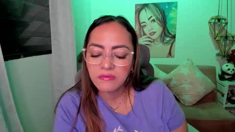 Mariana Lopez online show from 11/06/25, 11:48