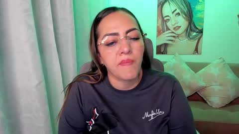 Mariana Lopez online show from 11/09/25, 01:15