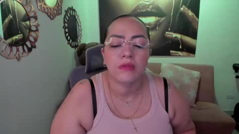 Mariana Lopez online show from 05/12/26, 12:41