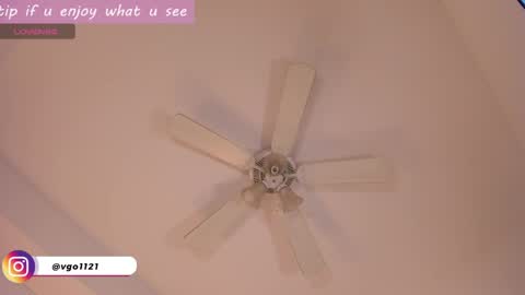 Snapshot of marianasynn_ chatting on 04/21/26, 01:07 online show from 04/21/26, 01:07