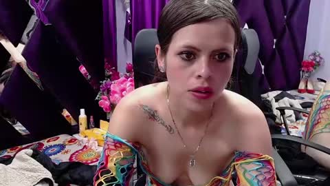 MarianaThomsop online show from 12/12/24, 10:13