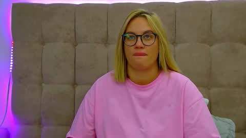 Maria online show from 11/12/25, 07:09