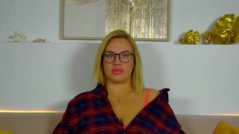 Maria online show from 11/28/25, 06:49