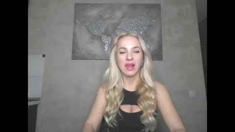 Snapshot of marianna1977 chatting on 03/22/26, 07:17 marianna1977 online show from 03/22/26, 07:17