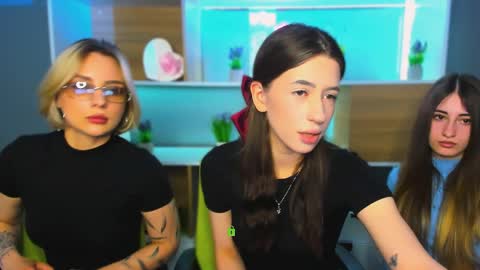 Snapshot of marianna_gray chatting on 04/09/26, 11:48 marianna gray online show from 04/09/26, 11:48