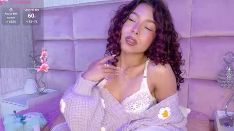 marianna_ray_ online show from 12/02/25, 08:15