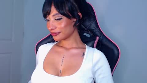 M A R I A N E online show from 01/02/25, 06:07