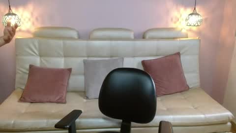 marianne_cam online show from 05/19/26, 01:06