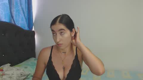 Snapshot of marianngell chatting on 04/13/26, 08:47 Mariangel online show from 04/13/26, 08:47