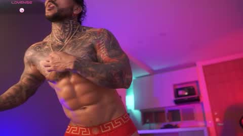 Snapshot of mariano_costa chatting on 01/11/26, 03:22 Mariano Costa online show from 01/11/26, 03:22