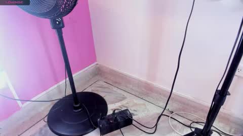 Snapshot of marianrosse chatting on 09/28/25, 08:14 marianrosse online show from 09/28/25, 08:14