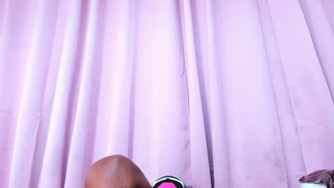 Snapshot of marianrosse chatting on 07/15/26, 05:56 marianrosse online show from 07/15/26, 05:56