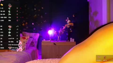 Snapshot of mariateresa11 chatting on 04/12/26, 09:42 Theressa online show from 04/12/26, 09:42