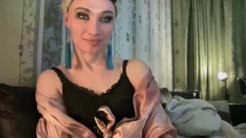 Snapshot of maridekoks chatting on 02/07/25, 07:27 Mari online show from 02/07/25, 07:27