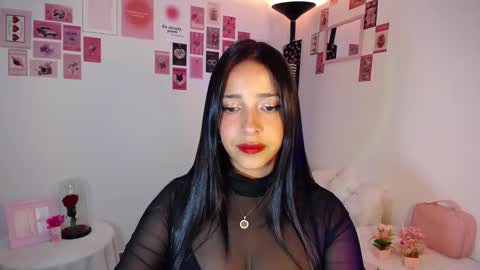 Snapshot of marie_daved chatting on 02/02/26, 03:16 Nicolle online show from 02/02/26, 03:16