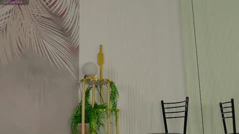 Marie LEAVE YOUR  WITH ME online show from 06/19/26, 05:23