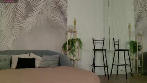 Marie LEAVE YOUR  WITH ME online show from 06/29/26, 05:03