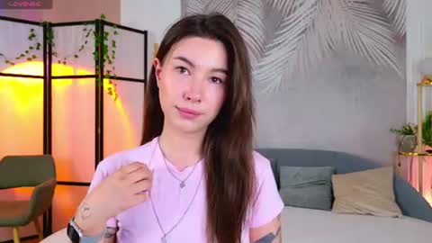 Marie LEAVE YOUR  WITH ME online show from 07/23/26, 05:16