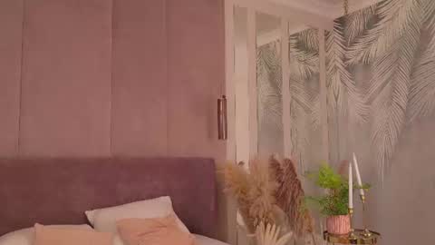 Marie LEAVE YOUR  WITH ME online show from 08/08/26, 05:09