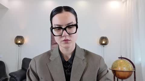 Marie Fitch online show from 05/13/26, 03:59