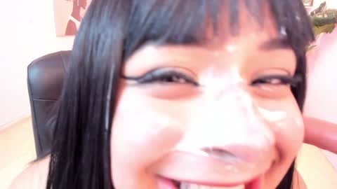 Snapshot of marie_harper chatting on 12/31/24, 01:30 Marie online show from 12/31/24, 01:30