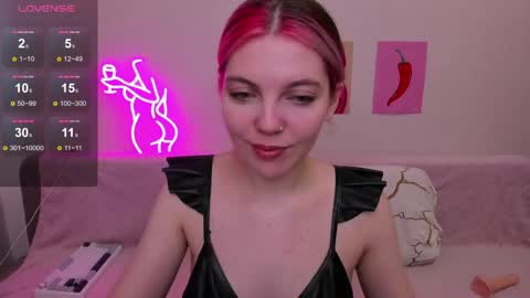 Marie 3 online show from 04/25/26, 02:25