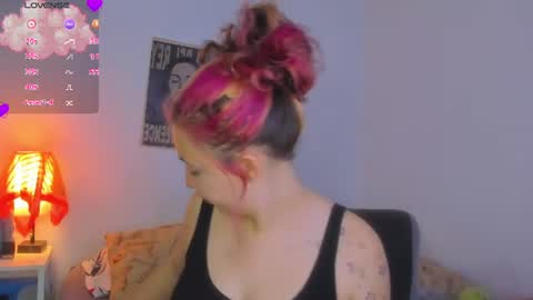 Mariee online show from 06/25/26, 08:13