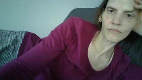 Snapshot of mariejojo chatting on 05/17/26, 04:14 Mariejojo online show from 05/17/26, 04:14