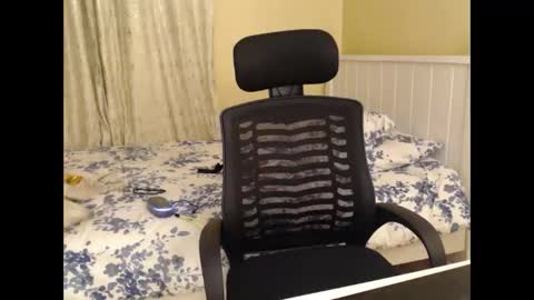 mariejuana online show from 10/17/25, 09:39